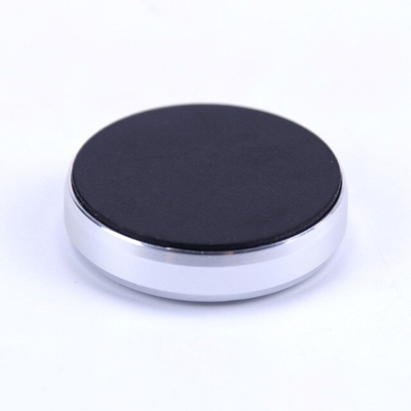 Автомобильный магнитный держатель на панель C4 